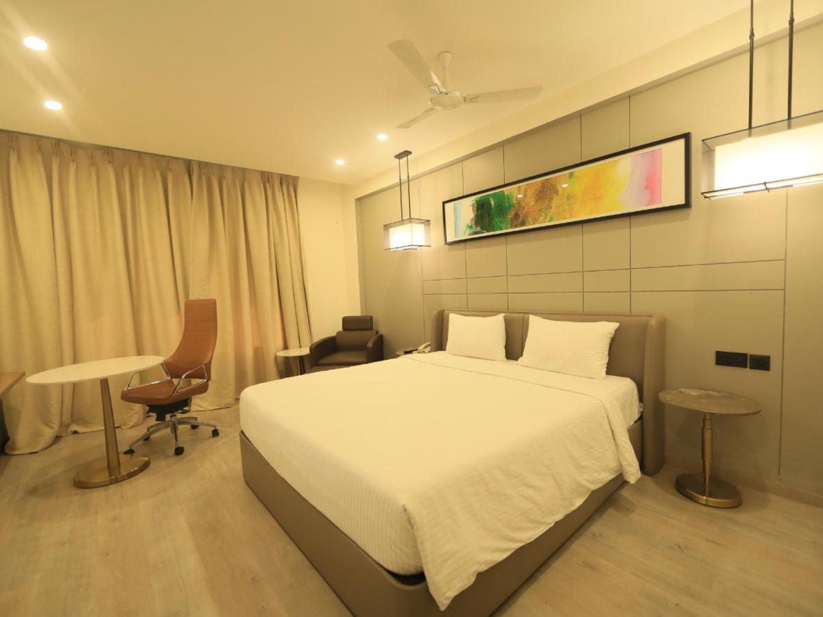 D R Utthama Nellore - Am Hotel Kollection Exterior photo